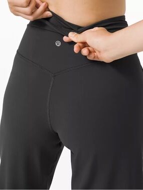 Lululemon Align Y2K Wide Leg Capri Yoga Pants Black